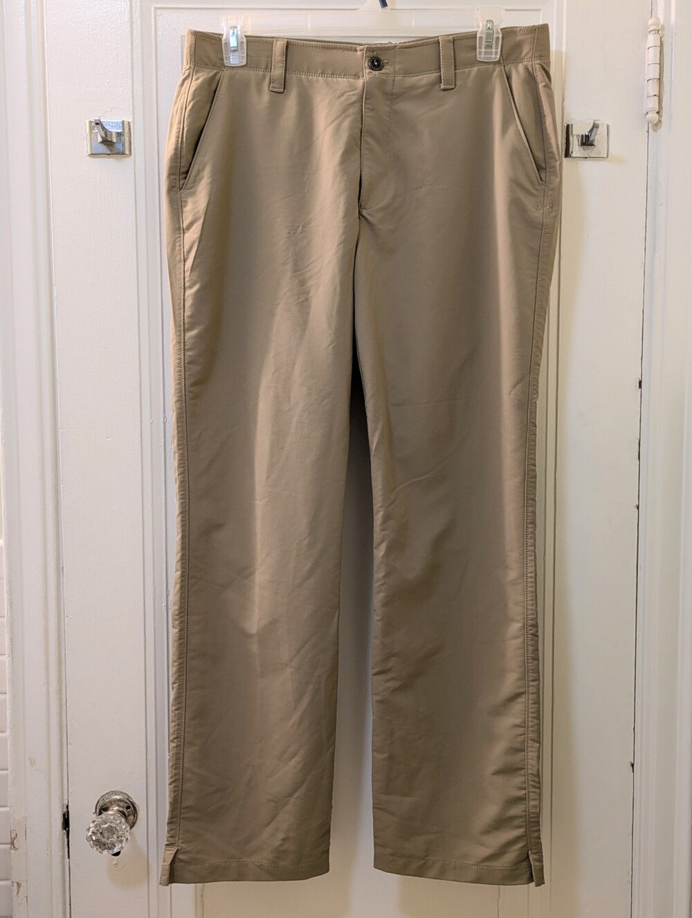 Under Armour Straight Leg Khaki Golf Pants
